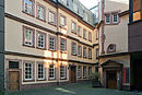 Frankfurt Am Main-Stoltze-Museum-Fassade und Treppenturm von Suedosten-20110826.jpg