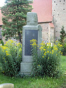 Lambrechtshagen Kriegerdenkmal.jpg