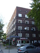 Veddeler Damm 10-12 (Hamburg-Veddel).jpg