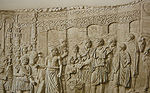 Apollodorus-Brücke, Ausschnitt aus der Tafel LXXII, "Opfer des Kaisers an der Donau", von Conrad Cichorius, aus "Die Reliefs der Traianssäule", 1900