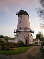 Damside Windmill - geograph.org.uk - 1563175.jpg