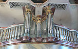 Hasenweiler Pfarrkirche Orgel Mittelteil Gabler.jpg