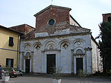 San Michele degli Scalzi facciata.jpg