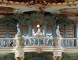 Schussenried Kloster Bibliothekssaal Orgel.jpg