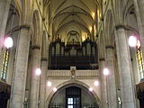 St. Othmar Wien Orgel.jpg