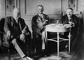 Gustav Stresemann, Austen Chamberlain und Aristide Briand