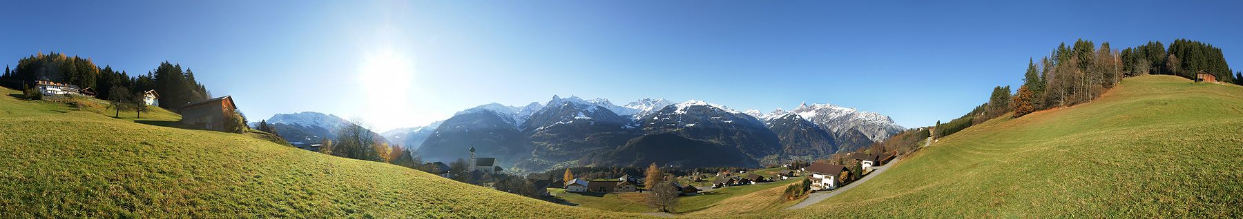 360° Panorama vom Bartholomäberg, dem &amp;amp;quot;Balkon vom Montafon&amp;amp;quot;.