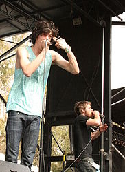 3OH!3 live 2008