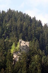 Burg Obertagstein oberhalb Thusis