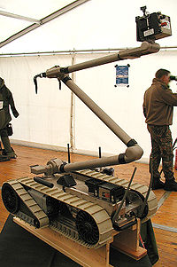 Bundeswehr Small Unmanned Ground Vehicle 03.jpg