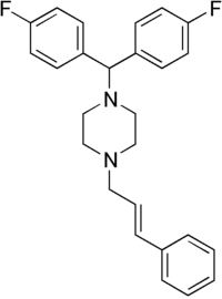 Strukturformel von Flunarizin