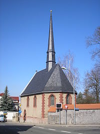 Friedhofskirche Schmölln.JPG