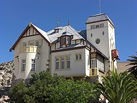 Goerke-Haus, Lüderitz.jpg