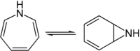 Gleichgewicht der Isomerisierung von 1H-Azepin zu Aziridin