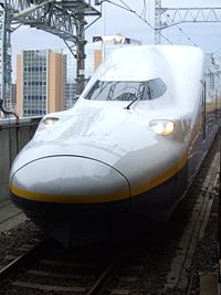 Shinkansen-Baureihe E4 Max Toki in Niigata