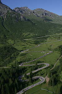 Pordoijoch am Tag der Maratona dles Dolomites