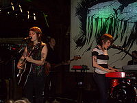 Tegan and Sara bei einem Konzert in Hamburg, Deutschland