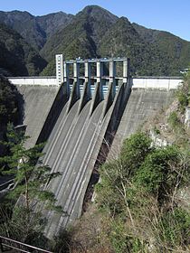 Sakuma Dam 2010-03.jpg