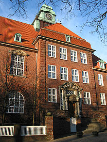 Auguste-Viktoria-Schule (Gymnasium) in Flensburg.jpg