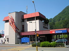 Bahnhof schwyz.jpg