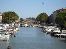 Beaucaire Canal.JPG
