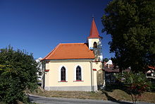 Chapel in Dvory in Prachatice District in 2011 (2).JPG