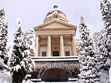 Kreuzkirche Zürich-Hottingen.jpg