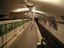 Metro 3 Porte de Champerret.JPG