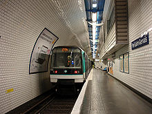 Metro de Paris - Ligne 7bis - Pre-Saint-Gervais 01.jpg