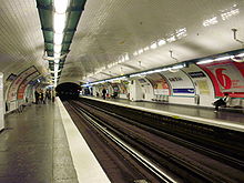 Rambuteau métro 01.jpg