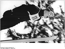 Henry Glaß 1970 beim Skispringen in Johanngeorgenstadt