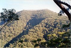 Mount Imlay (886 m)