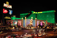 MGM Grand Hotel bei Nacht