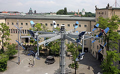 Skyroller vor dem Deutschen Museum in München