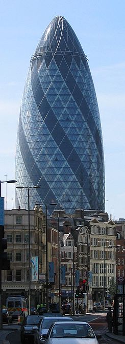 30 St Mary Axe (Swiss Re-Tower)