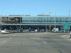 Aéroport Jean Lesage2.jpg