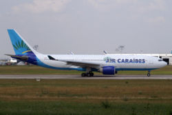 Air Caraïbes Airbus A320