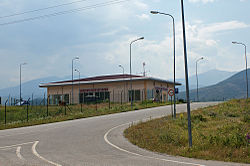 Zufahrt und Terminal