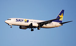 Eine Boeing 737-800 der Skymark Airlines