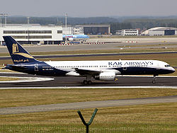 Boeing 757-200 im alten Design der RAK Airways in Brüssel