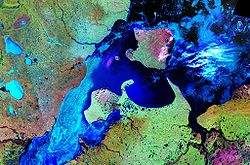 Landsat-Bild der Chatangabucht mit der Insel Bolschoi Begitschew