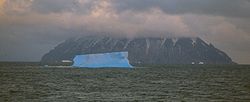 Die Beaufort-Insel mit Eisberg