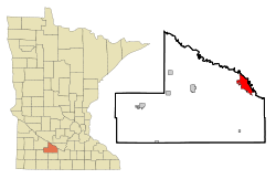 Brown County Minnesota Incorporated and Unincorporated areas New Ulm Highlighted.svg