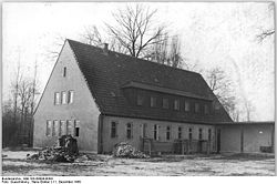 Neu errichtetes Jugendwohnheim, 1950