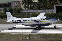 Eine Cessna C208B Grand Caravan der St Barth Commuter