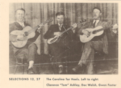 Die Carolina Tar Heels um 1930: Clarence Ashley (links), Doc Walsh (mitte) und Gwen Foster (rechts)