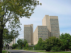 Hauptsitz des Department of National Defence im Major-General George R. Pearkes Building in Ottawa