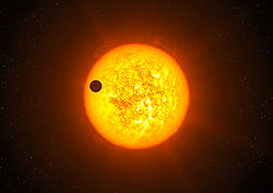 Exoplanet CoRoT-9 b vor Zentralstern (künstlerische Darstellung)