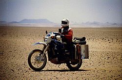 DR600 in the Algerian Sahara.JPG