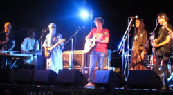 Tamikrest bei einem gemeinsamen Konzert mit Dirtmusic in Azzano San Paolo im Jahr 2010